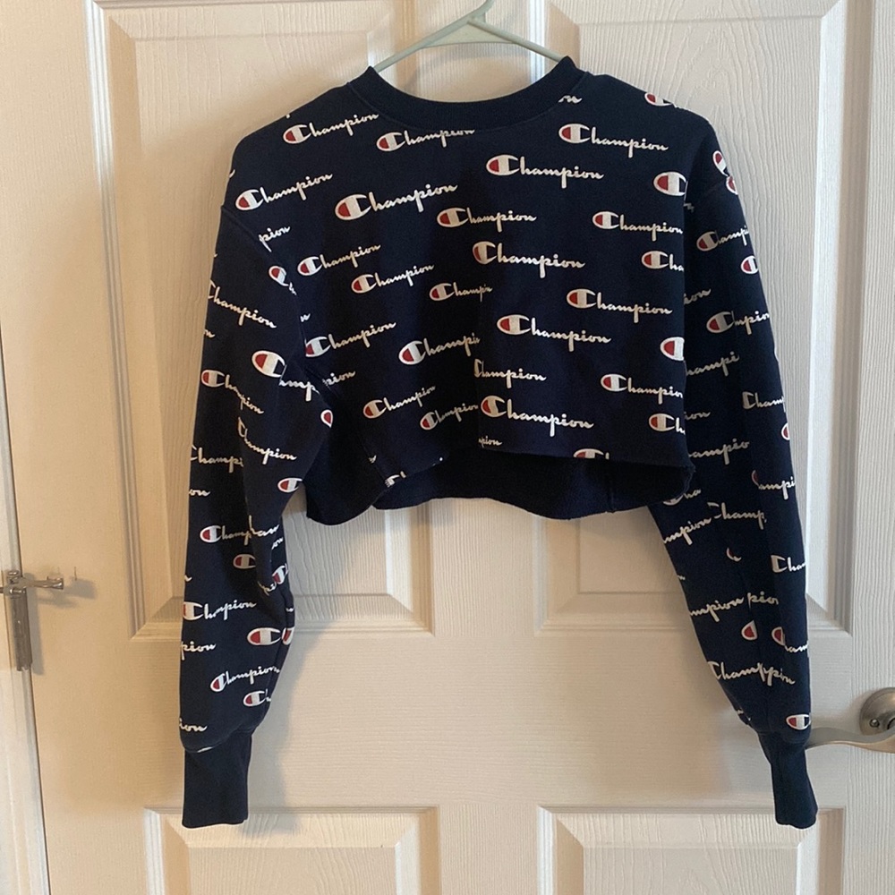 Cropped Champion Sweatshirt XS